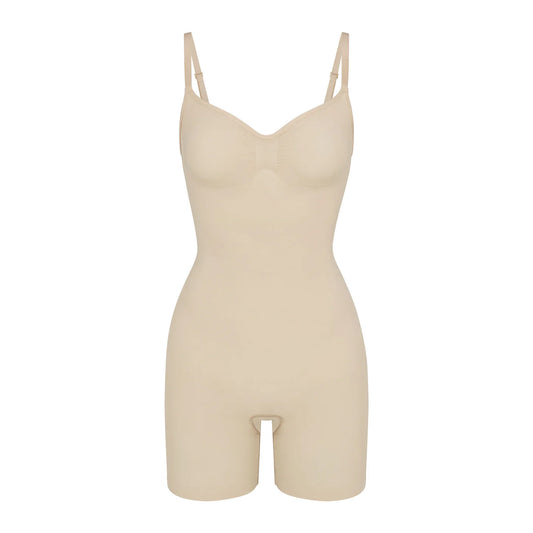 SKIMS Sand Seamless Sculpt Bodysuit Mid Thigh UK M