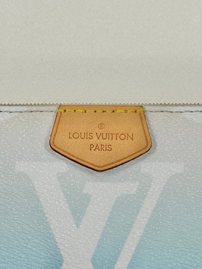 Louis Vuitton Ltd.Edition Blue Multi Pochette, Pool Ombre Handbag